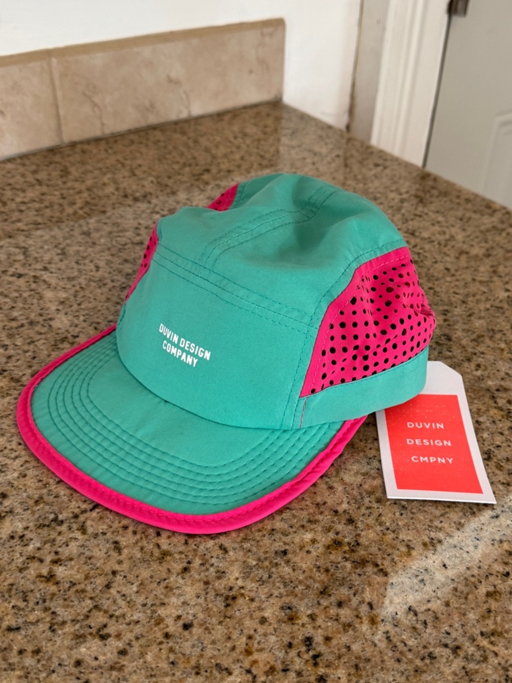 NWT Duvin Design Co. Marathon Hat Cap Adjustable Pink Mesh Aqua Blue